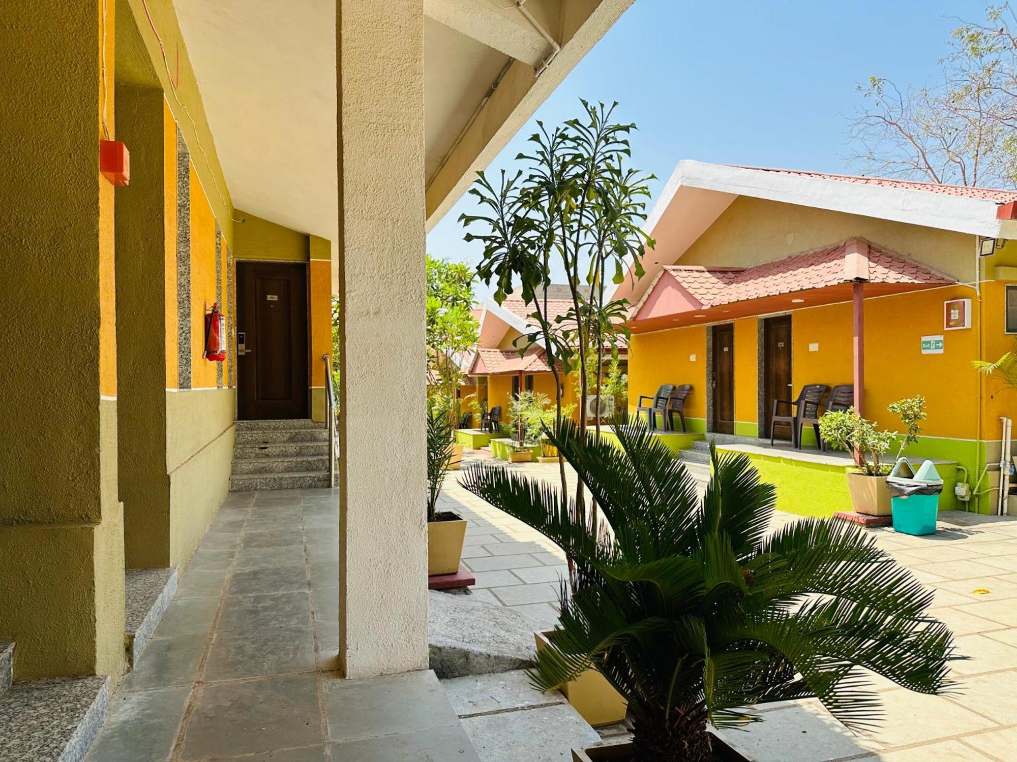 Lion Park Hotel & Resorts Sasan Gir Ngoại thất bức ảnh