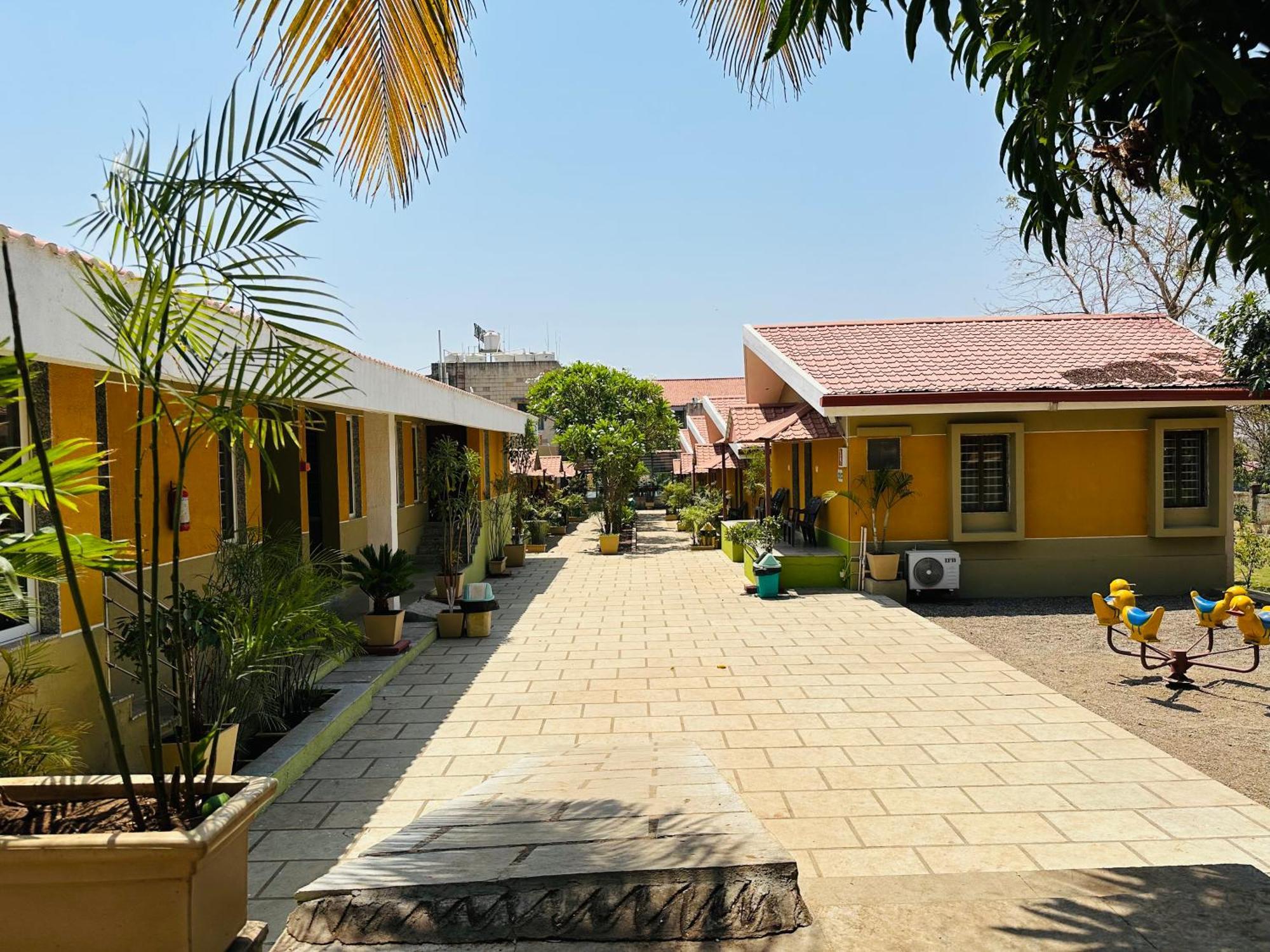 Lion Park Hotel & Resorts Sasan Gir Ngoại thất bức ảnh