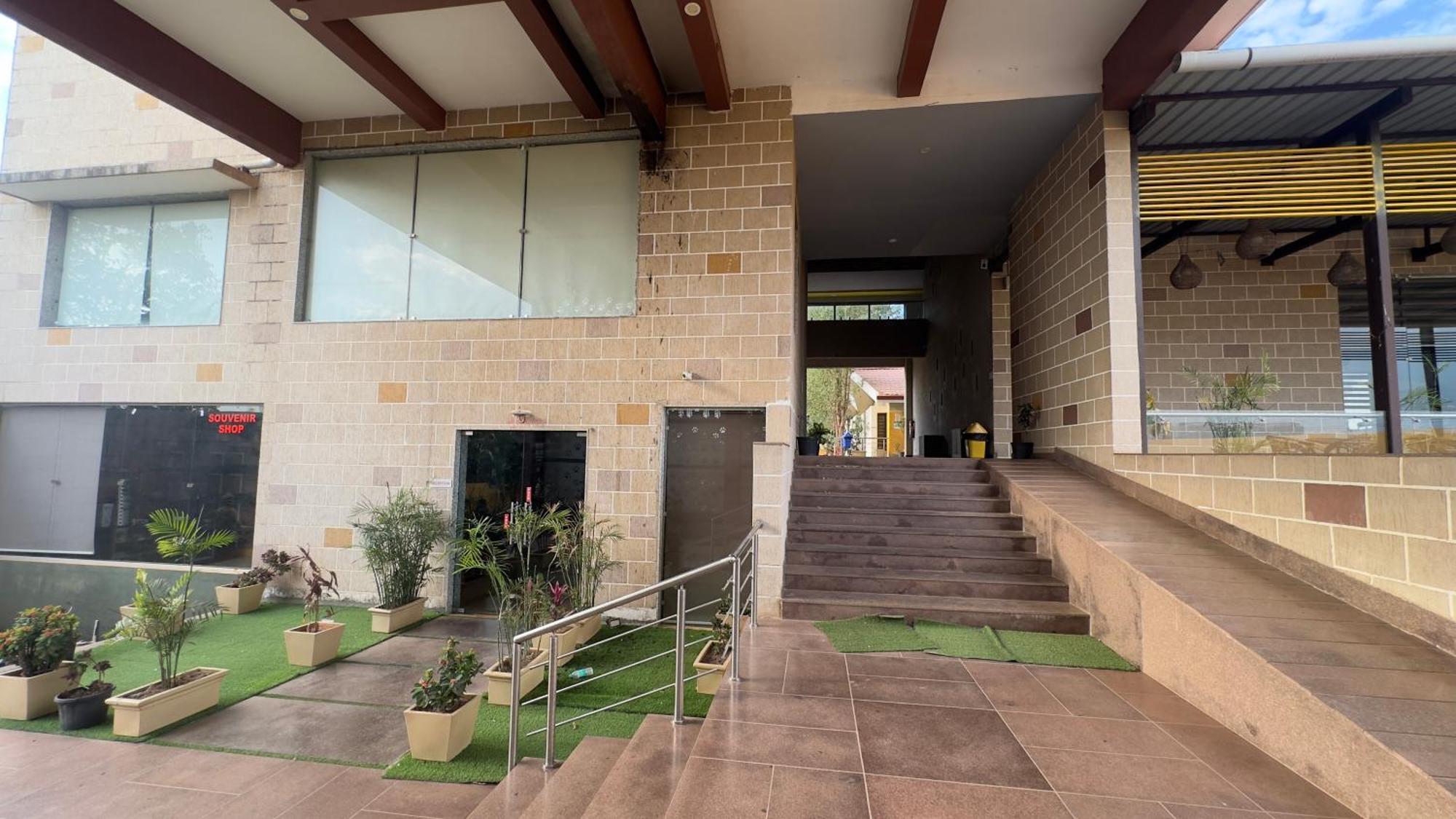 Lion Park Hotel & Resorts Sasan Gir Ngoại thất bức ảnh